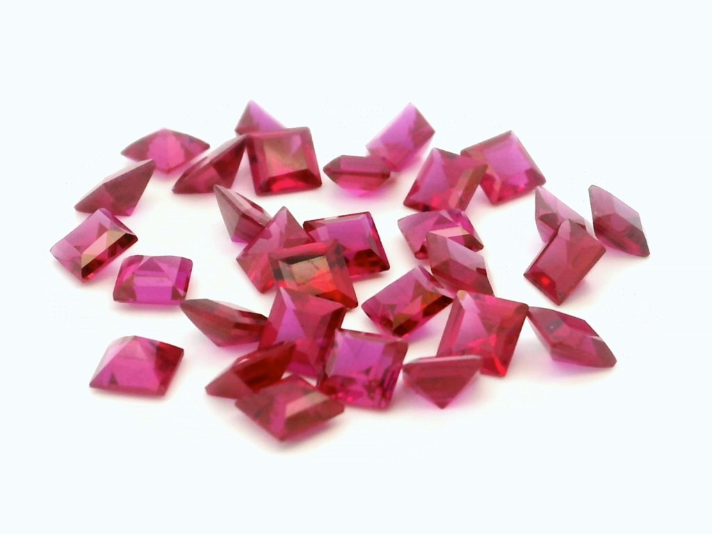 Synthetic Ruby 2.75mm Carre Cut Dark Pink
