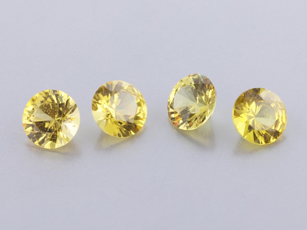 Sapphire 5.00mm Round Dark Yellow