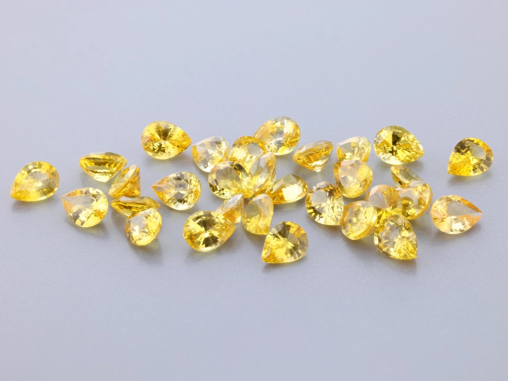 Yellow Sapphire 3.50mm Princess Cut Mid