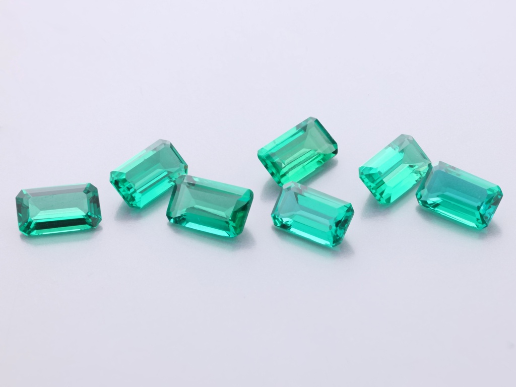 Hydrothermal/Lab Grown Emerald 5x3mm Emerald Cut