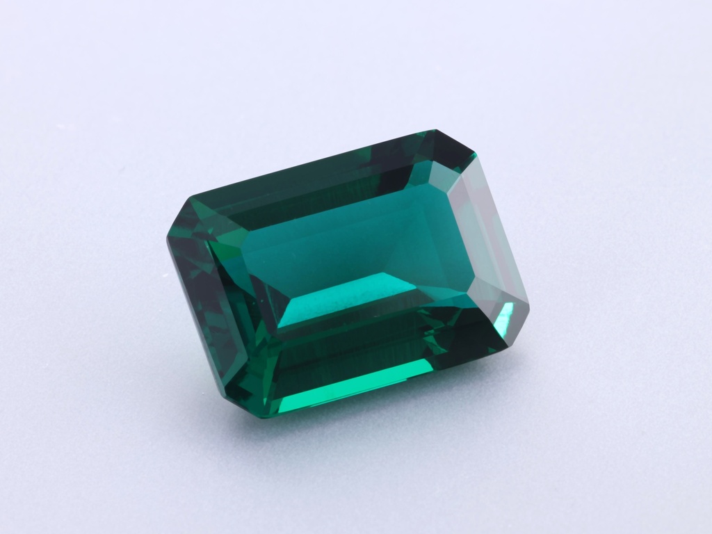 Hydrothermal/Lab Grown Emerald 14x10mm Emerald Cut