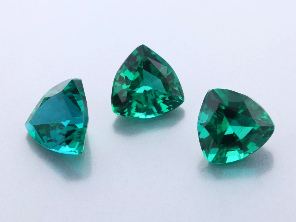 Hydrothermal/Lab Grown Emerald 5.00mm Trilliant