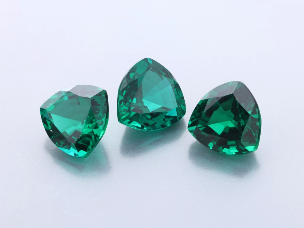 Hydrothermal/Lab Grown Emerald 6.00mm Trilliant