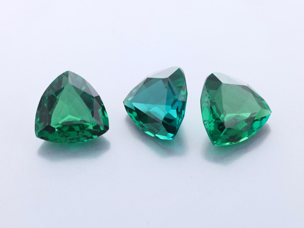Hydrothermal/Lab Grown Emerald 8.00mm Trilliant