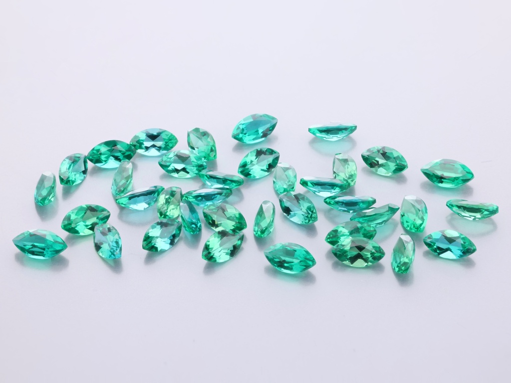 Hydrothermal/Lab Grown Emerald 4.5x2.5mm Marquise