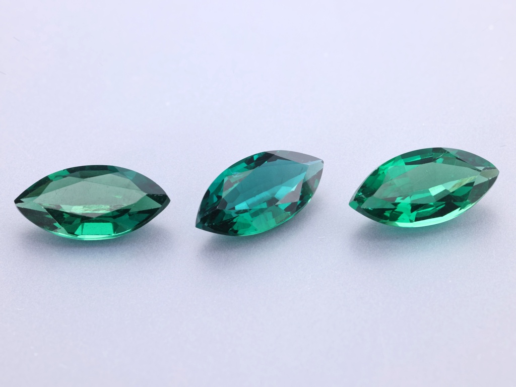 Hydrothermal/Lab Grown Emerald 11x5.5mm Marquise