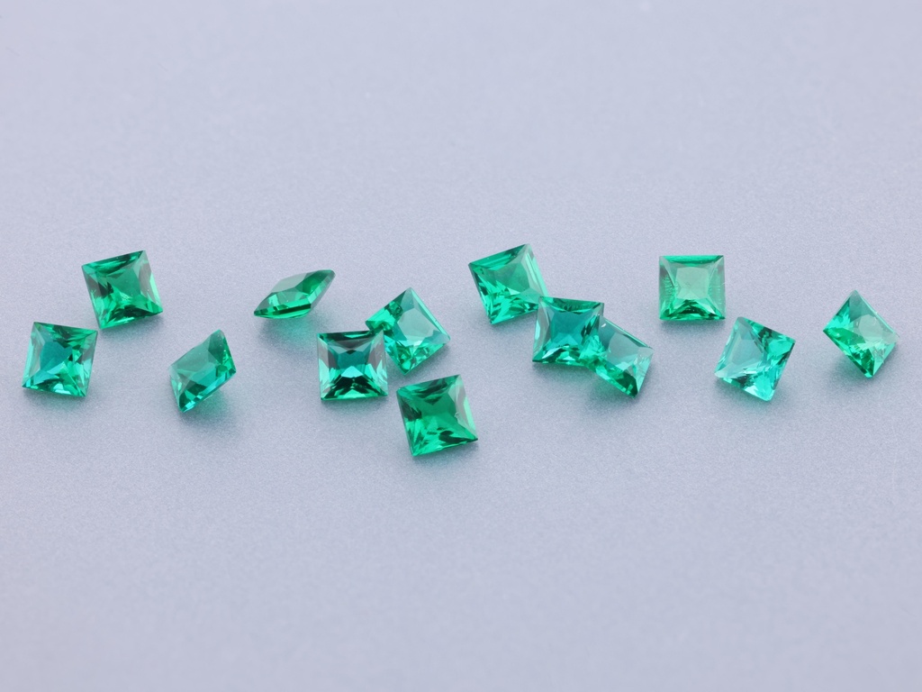 Hydrothermal/Lab Grown Emerald 2.25mm Princess Cut