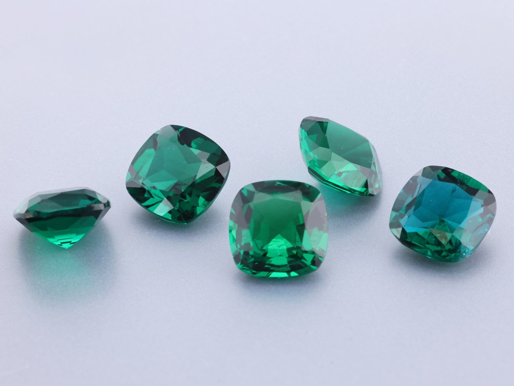 Hydrothermal/Lab Grown Emerald 8.00mm Square Cushion