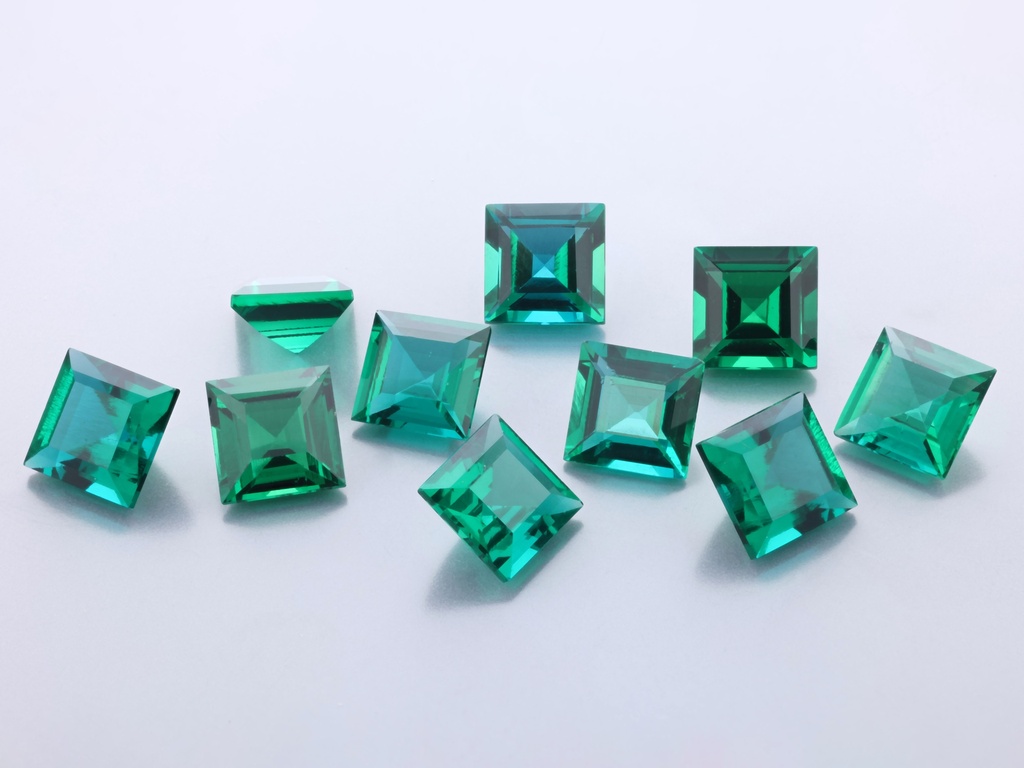 Hydrothermal/Lab Grown Emerald 6.00mm Carre Cut