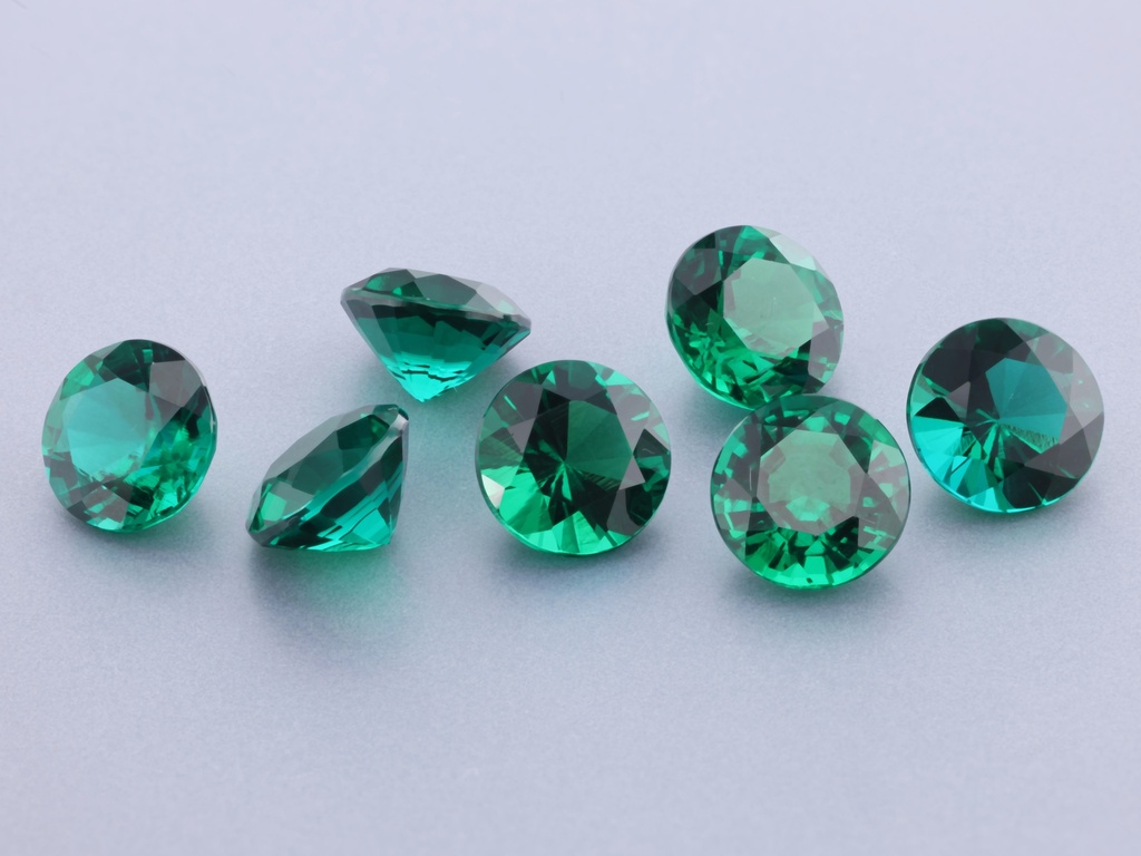 Hydrothermal/Lab Grown Emerald 6.00mm Round