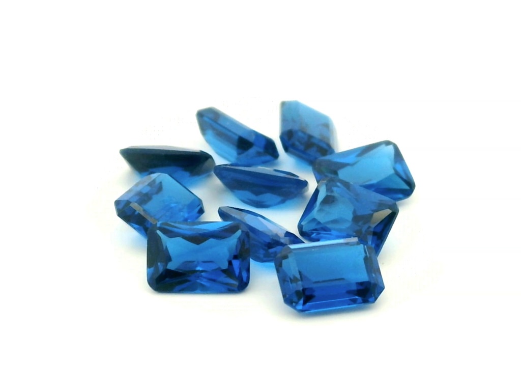 [MBOS0705C] Synthetic Spinel 7x5mm Emerald Cut Cobalt Blue