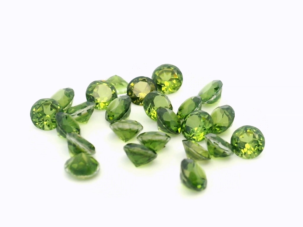 [SSPDR-0325] Synthetic Soude Spinel 3.25mm Round Light Green