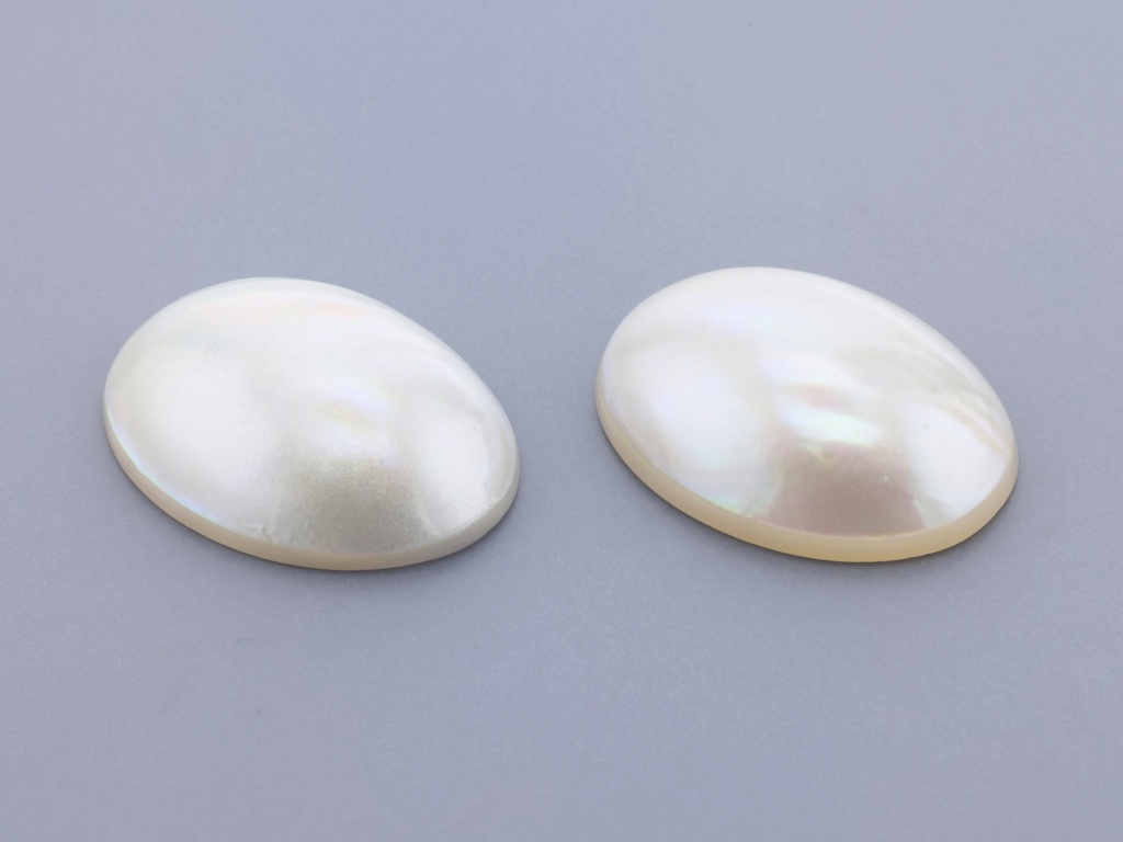 [JMV1813] Mabe Pearl 18x13mm Oval White