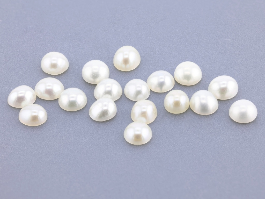 Freshwater Half Seed Pearls 3.25-3.50mm White