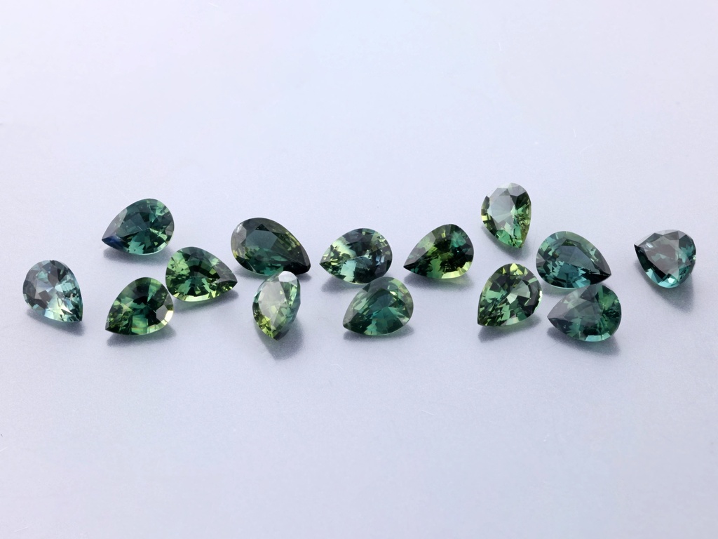 [SMPB0403] Parti Sapphire 4x3mm Pear Shape