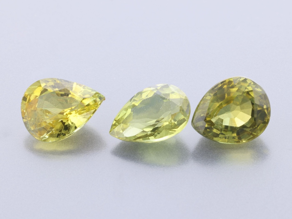 [SMPB0504] Parti Sapphire 5x4mm Pear Shape 