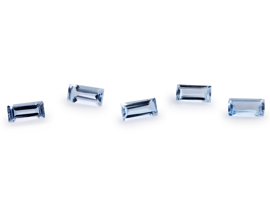 [BABS0502B] Aquamarine 5x2.5mm Baguette Mid Blue