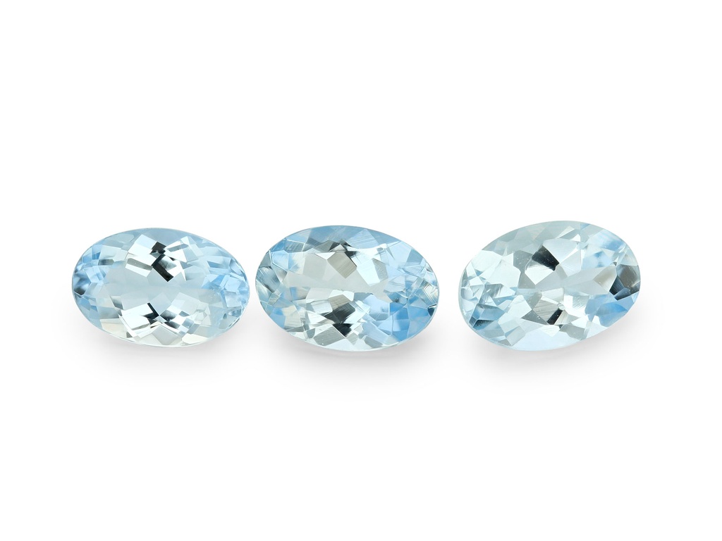[BAVB0604A] Aquamarine 6x4mm +/- Oval Mid Blue