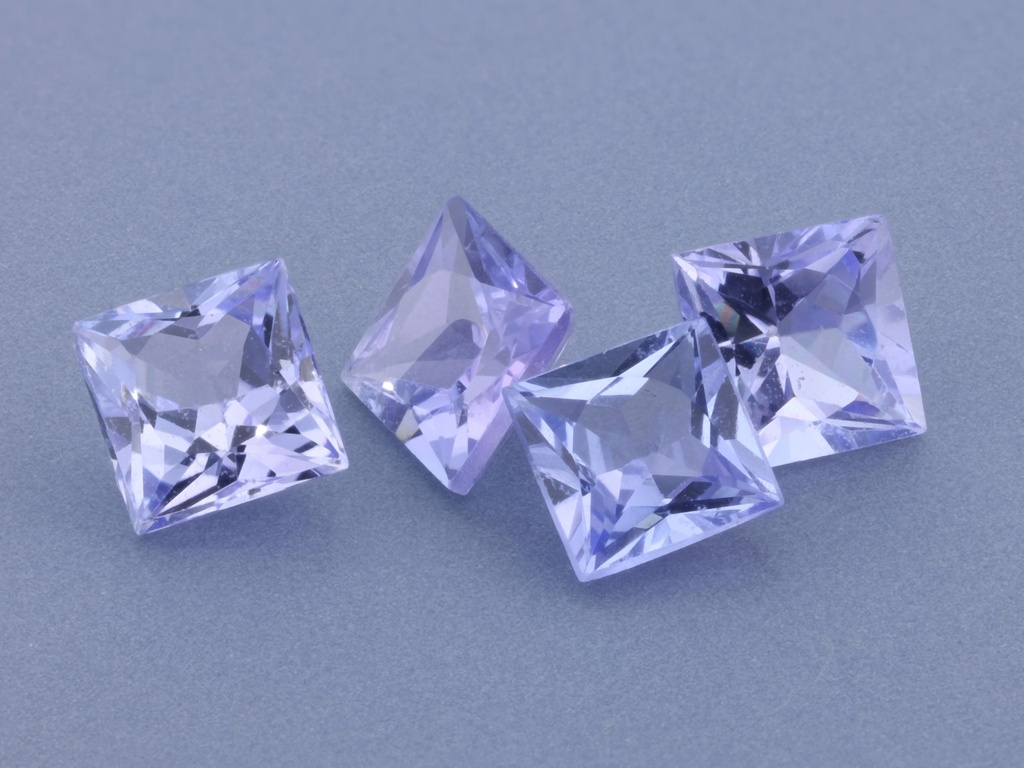 Tanzanite 4.00mm Princess Cut Pale