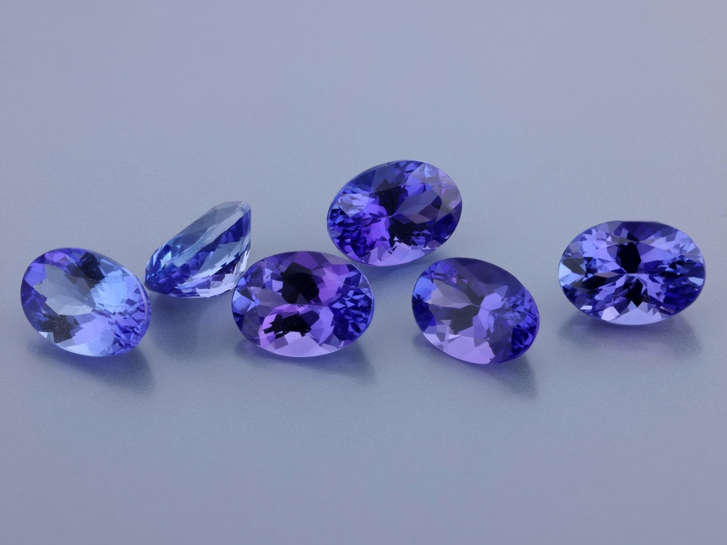[TZVB0705] Tanzanite 7x5mm Oval