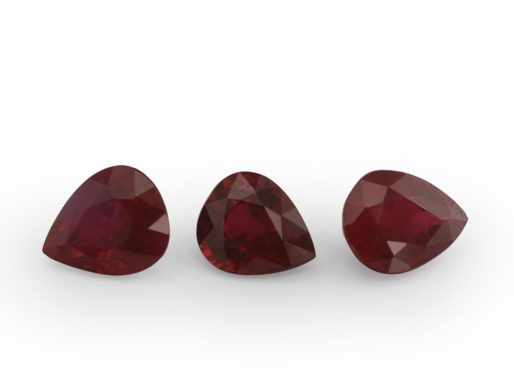 Ruby 5.5x4mm+/- Pear Shape Red