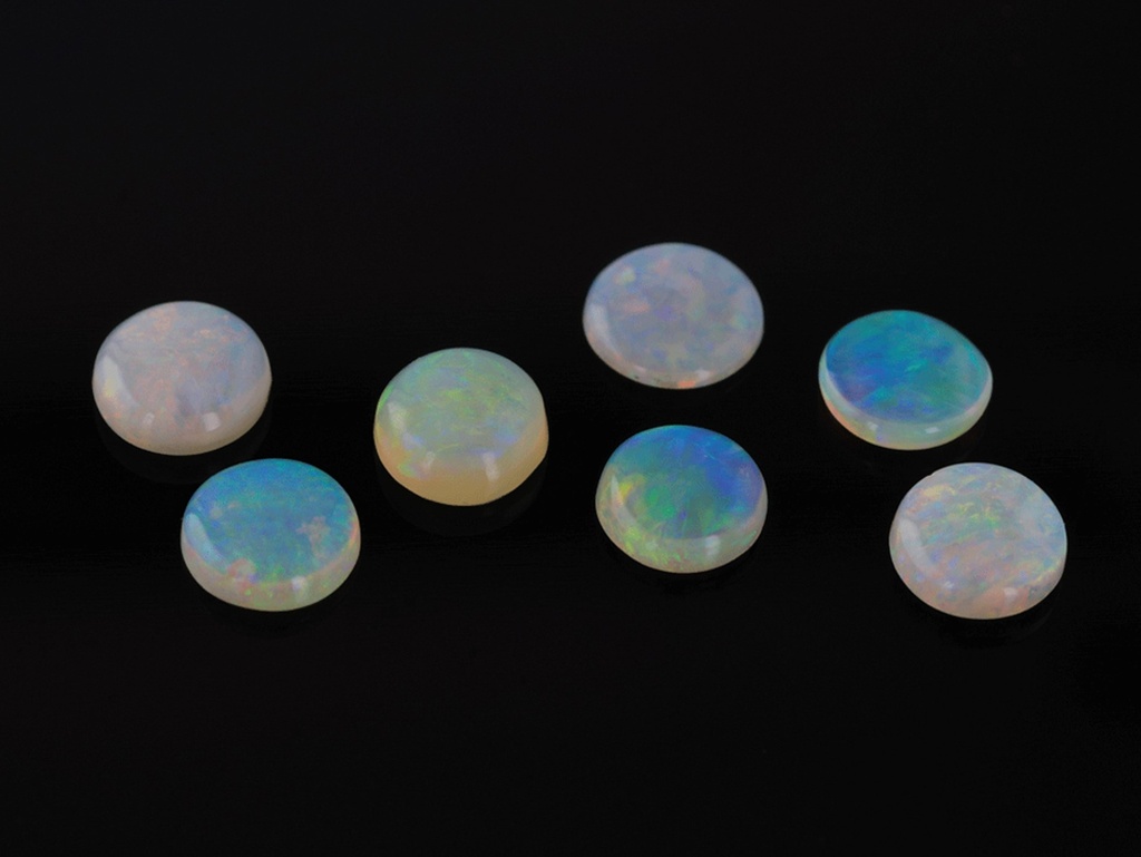 [NWRC0300] White Opal 3.00mm Round Cabochon