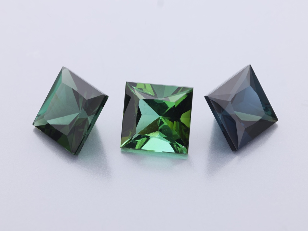 [UGQP0550A] Green Tourmaline 5.50mm Princess Cut
