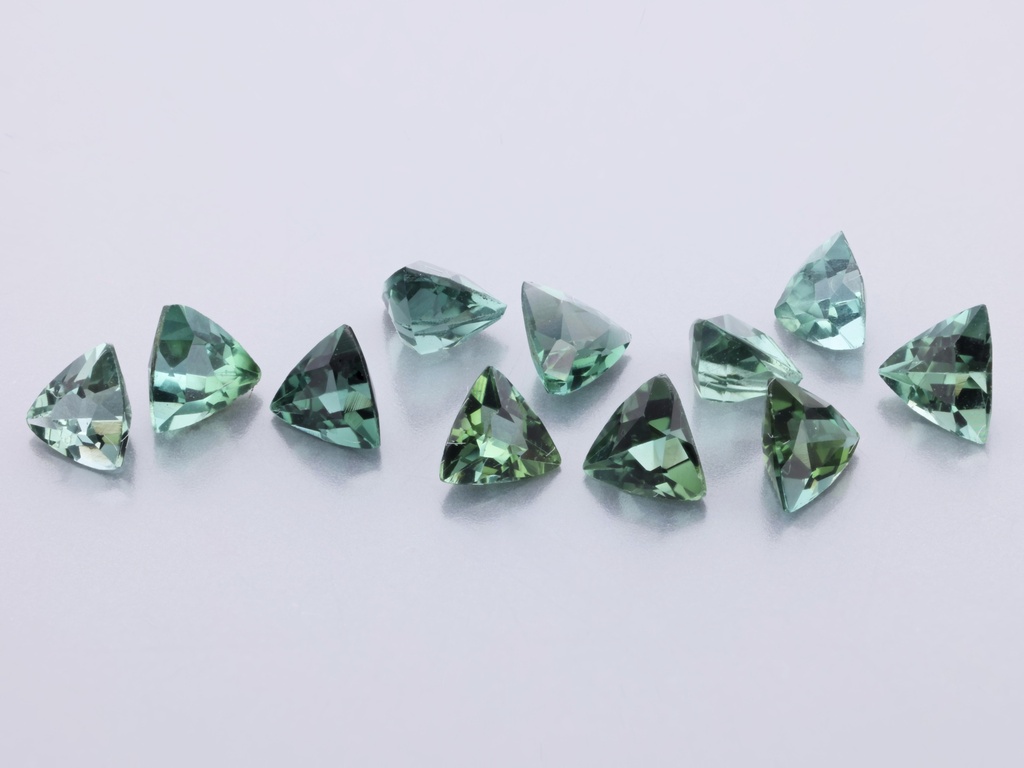[UGTB0300A] Blue Green Tourmaline 3.00mm +/- Trilliant