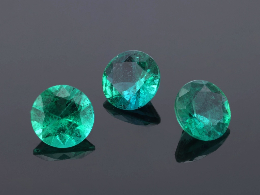 Emerald 4.50mm Round