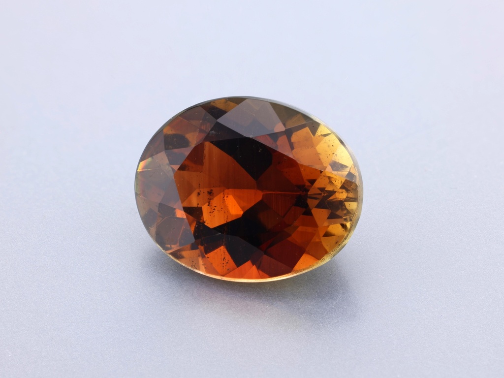 [ANVB1008X1] Andalusite 10.1x8mm Oval