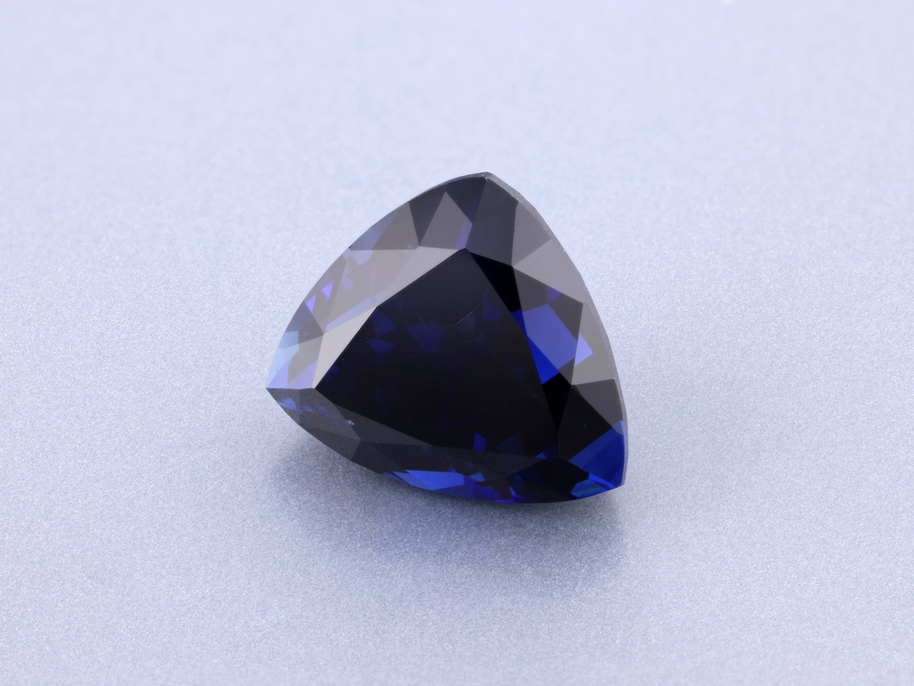 Australian Sapphire 8.4 x7.3mm Trillliant Royal Blue