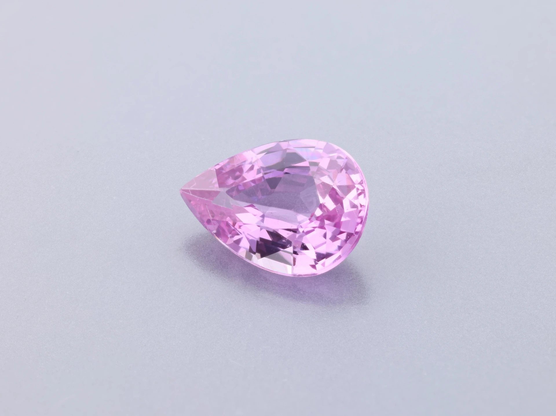 [SPPB0605X11] Pink Sapphire 7x5mm Pear Shape