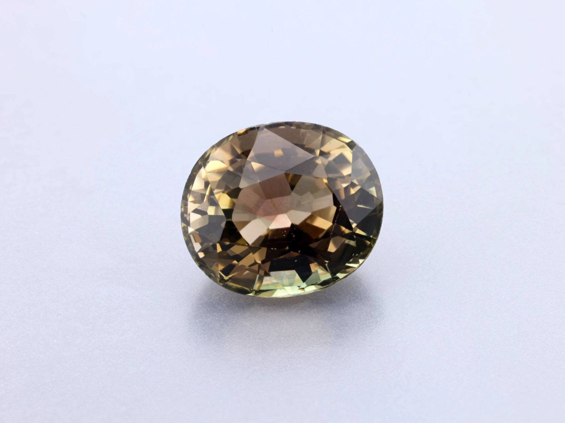 [UOVB0706X4] Brown Tourmaline 7.2x6.3mm Oval