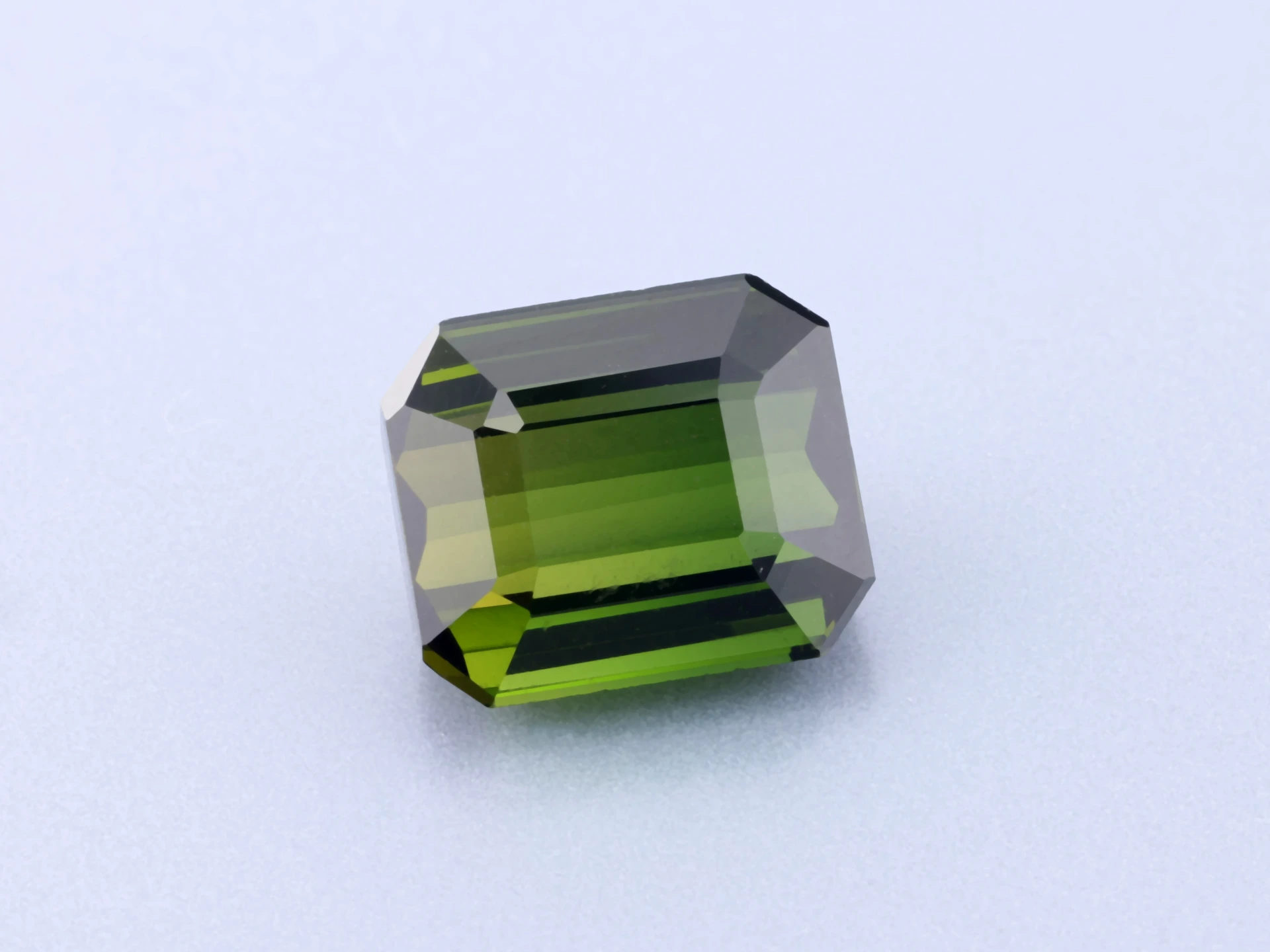 [UGOS0806X1] Green Tourmaline 8.1x6.9mm Emerald Cut