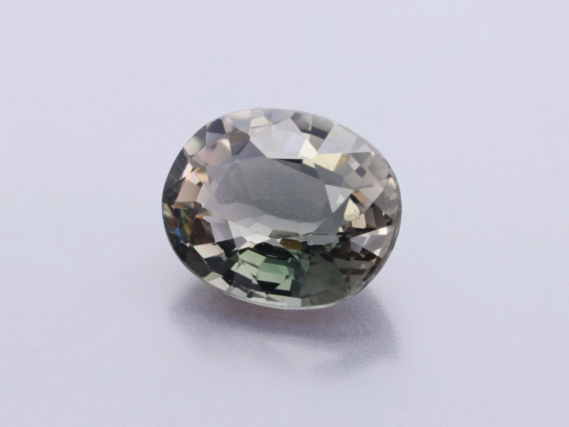 [UMVB0806X2] Bi Colour Tourmaline 7.8x6.4mm Oval