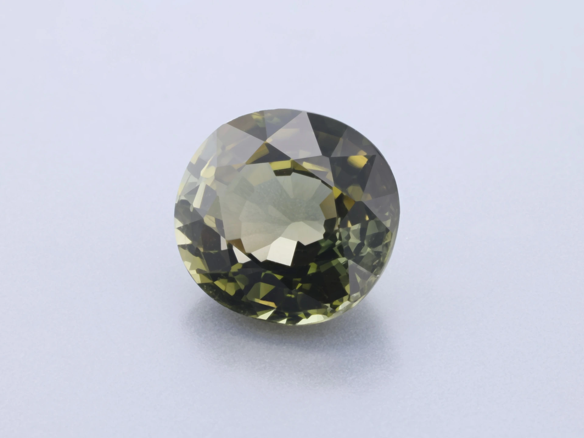 [UGVB0806X8] Green Tourmaline 7.75x7.3mm Oval