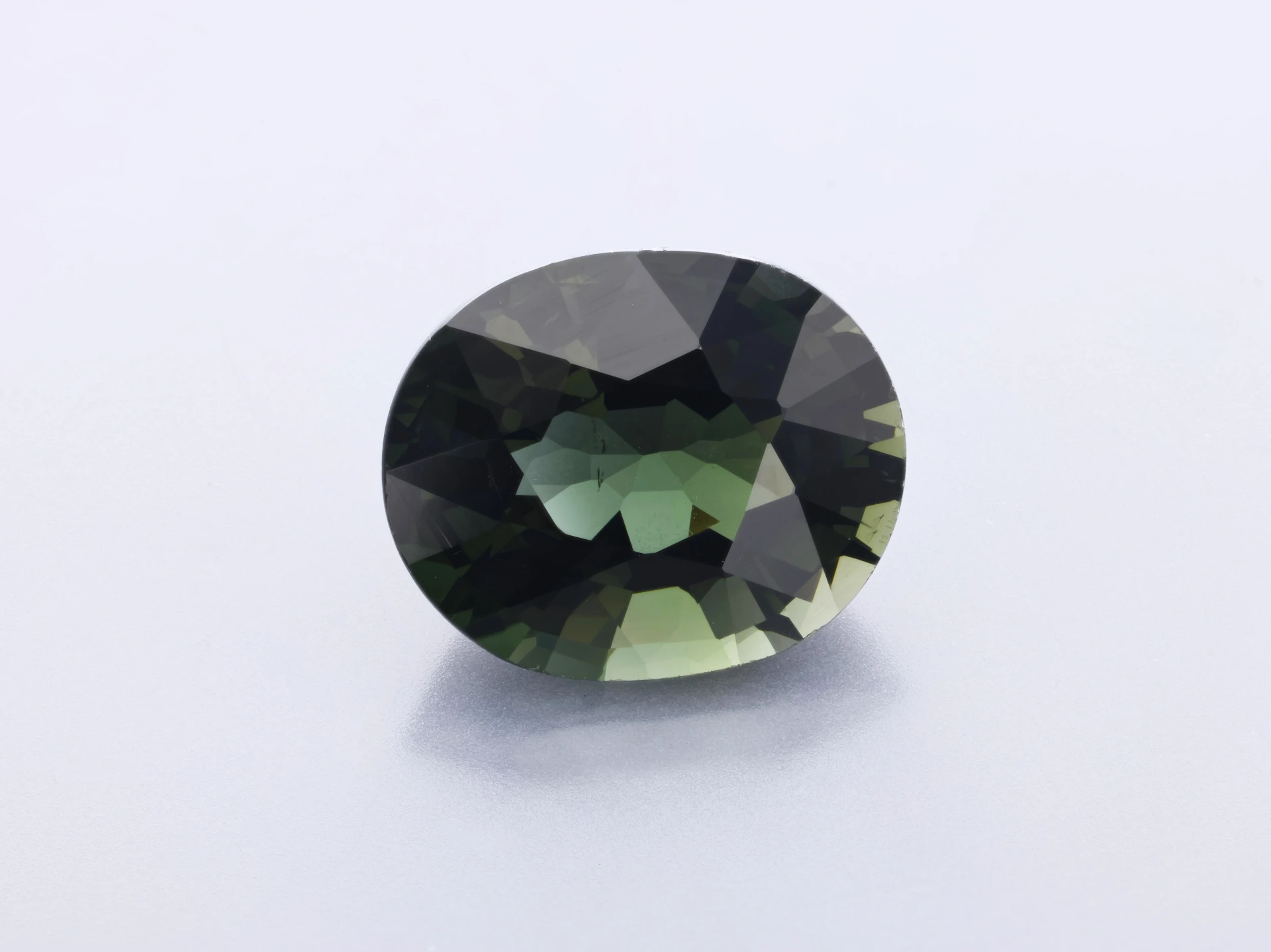 [UGVB1008X2] Green Tourmaline 9.65x8mm Oval