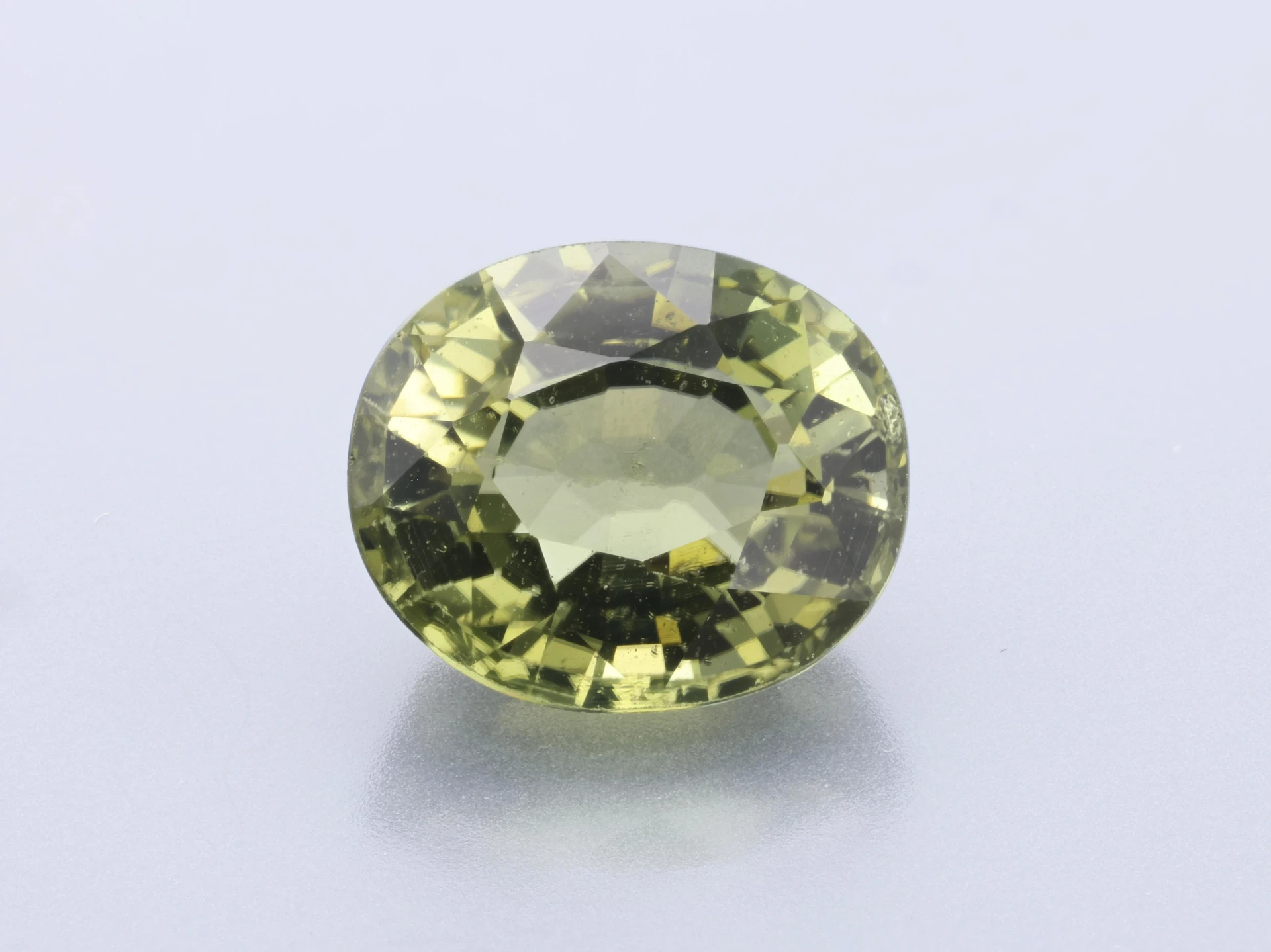 [UGVB0706X6] Green Tourmaline 7.35x6.25mm Oval