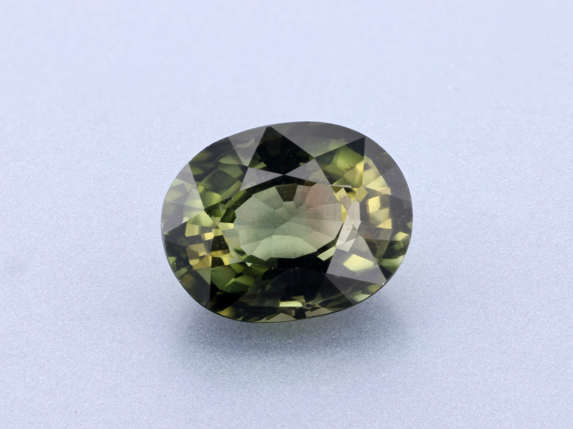 [UGVB0806X7] Green Tourmaline 7.65x6mm Oval