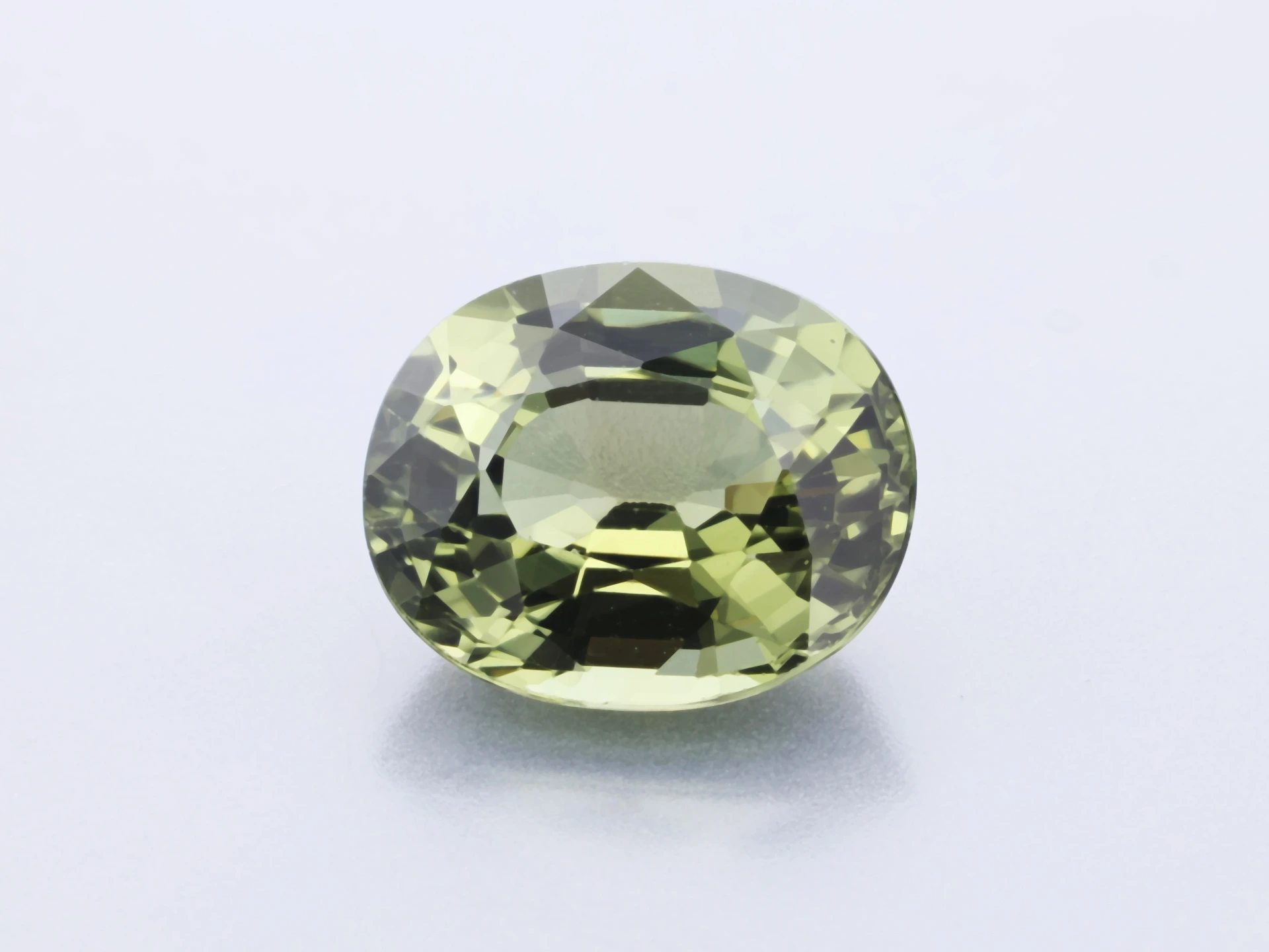 [UGVB0806X13] Green Tourmaline 7.8x6.5mm Oval