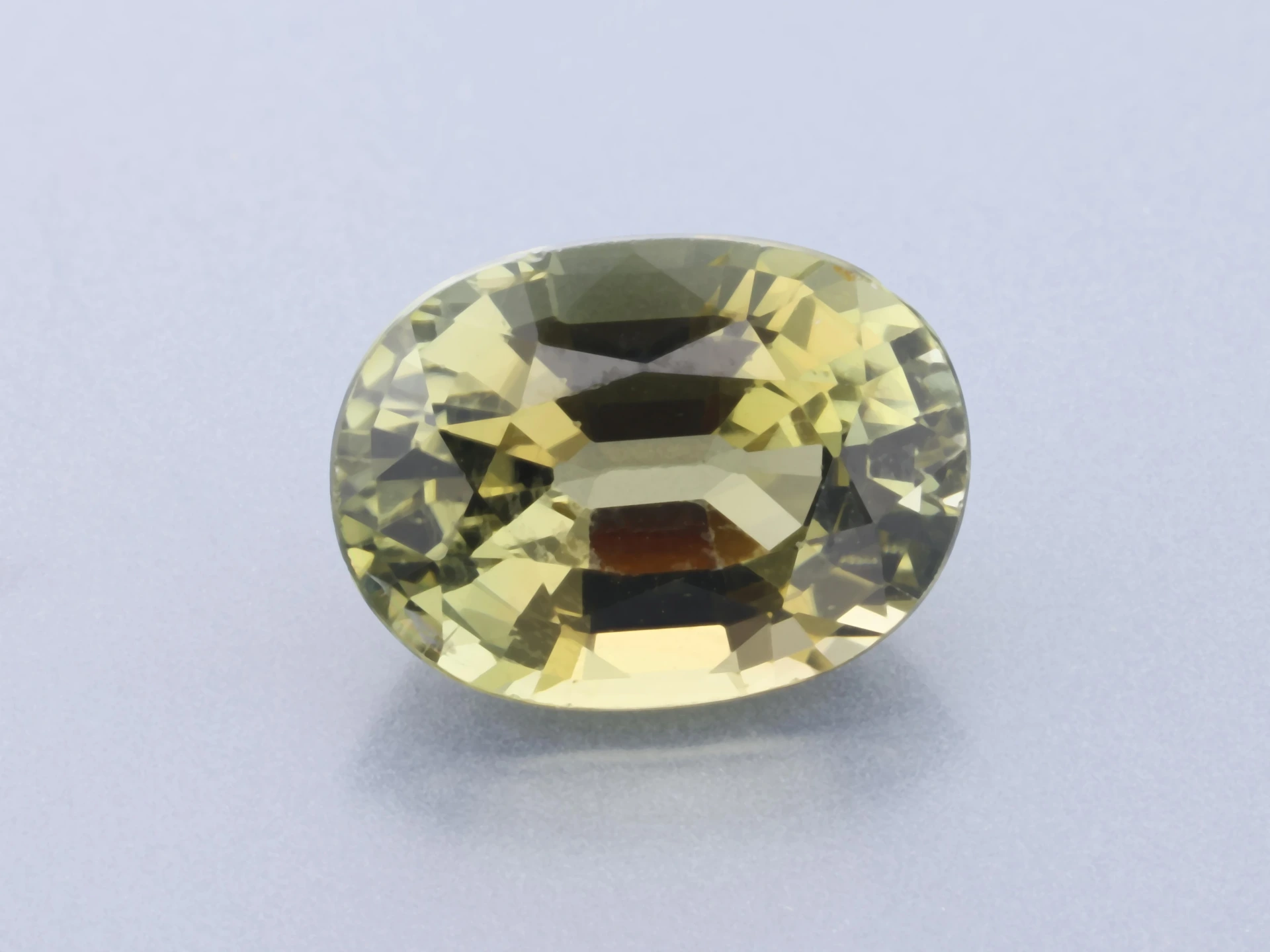 [UMVB0806X5] Bi Colour Tourmaline 8.3x6.2mm Oval