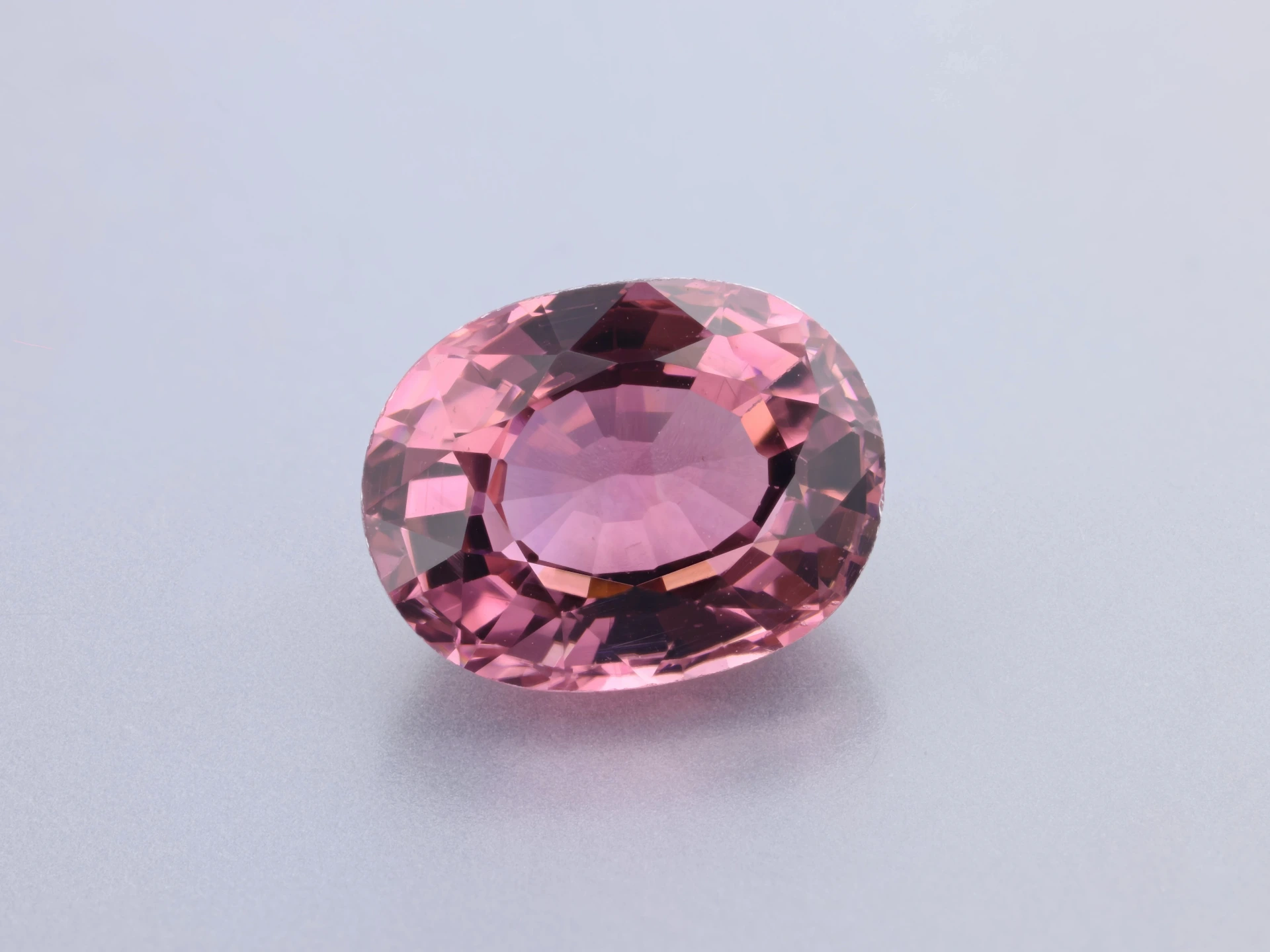 [UPVB0806X6] Pink Tourmaline 8.25x6.35mm Oval