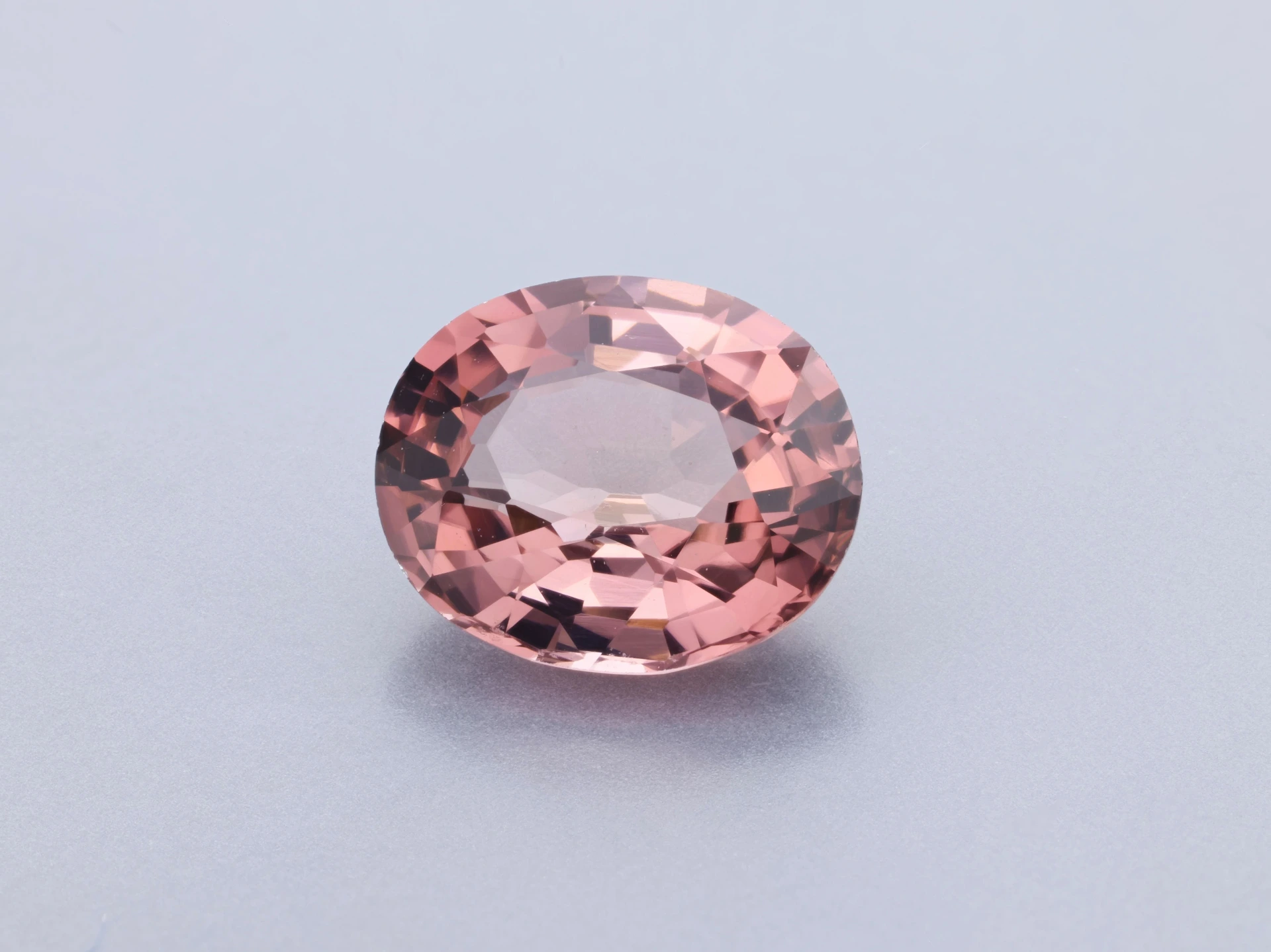 [UPVB0706X4] Pink Tourmaline 7.4x6.25mm Oval
