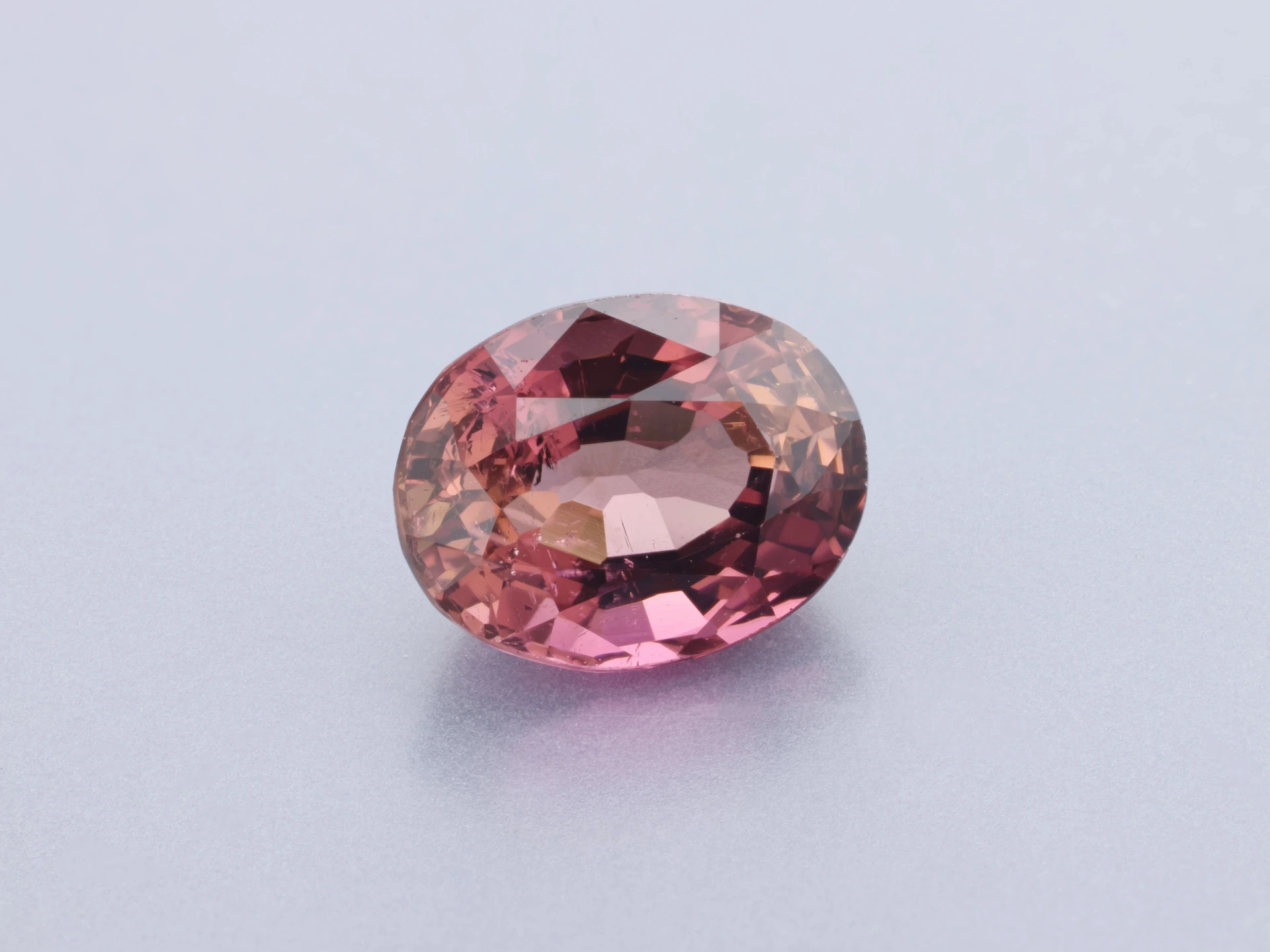 [UPVB0705X3] Pink Tourmaline 7.05x5.45mm Oval