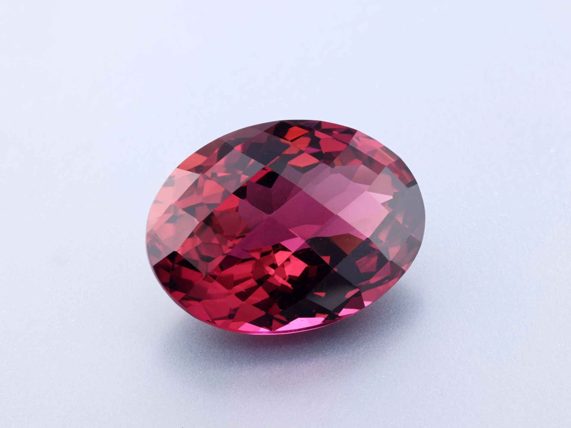[UPVH1812X1] Pink Tourmaline 17.5x13mm Oval Chequerboard 