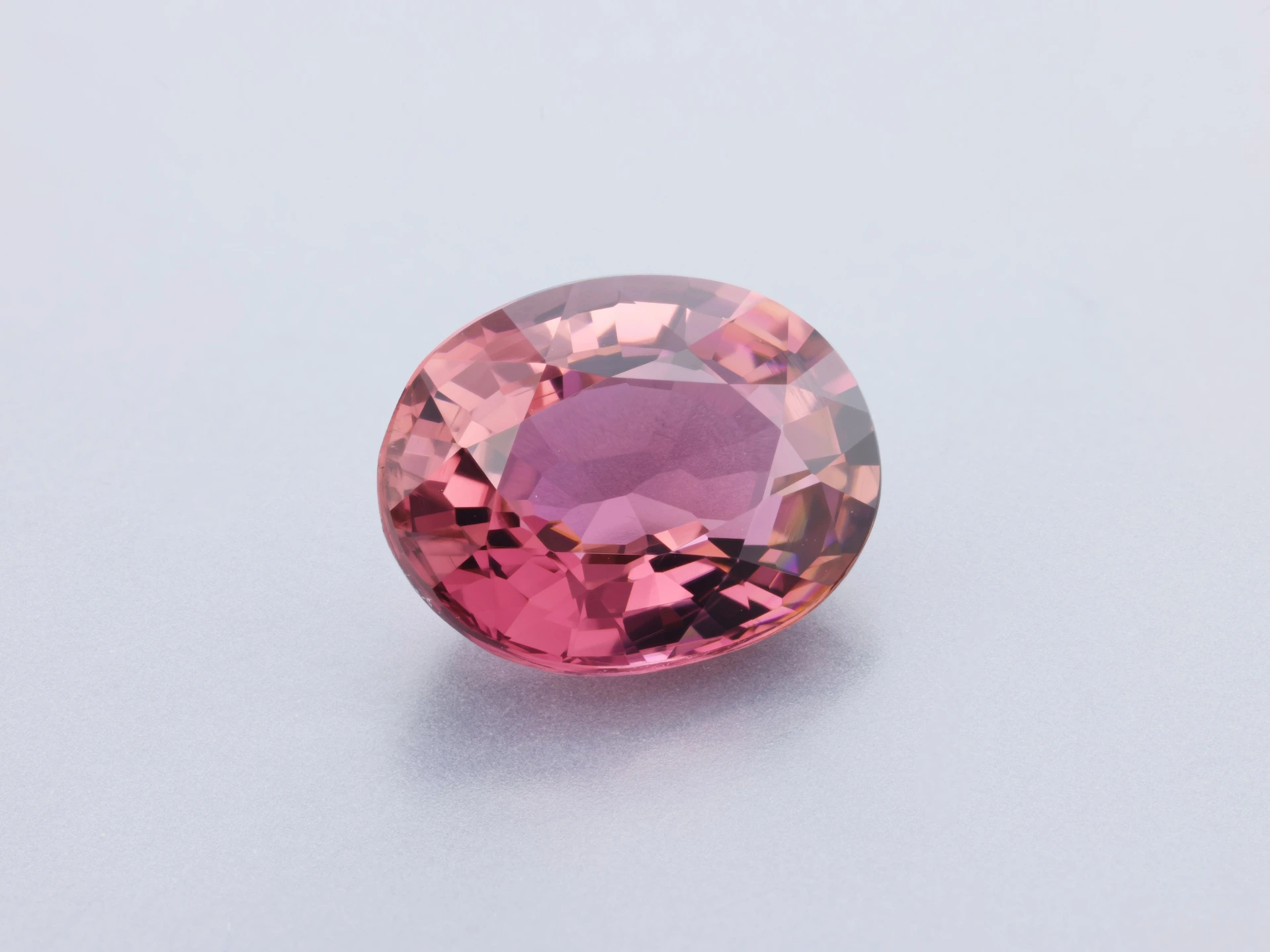 [UPVB0907X2] Pink Tourmaline 9.1x7.1mm Oval