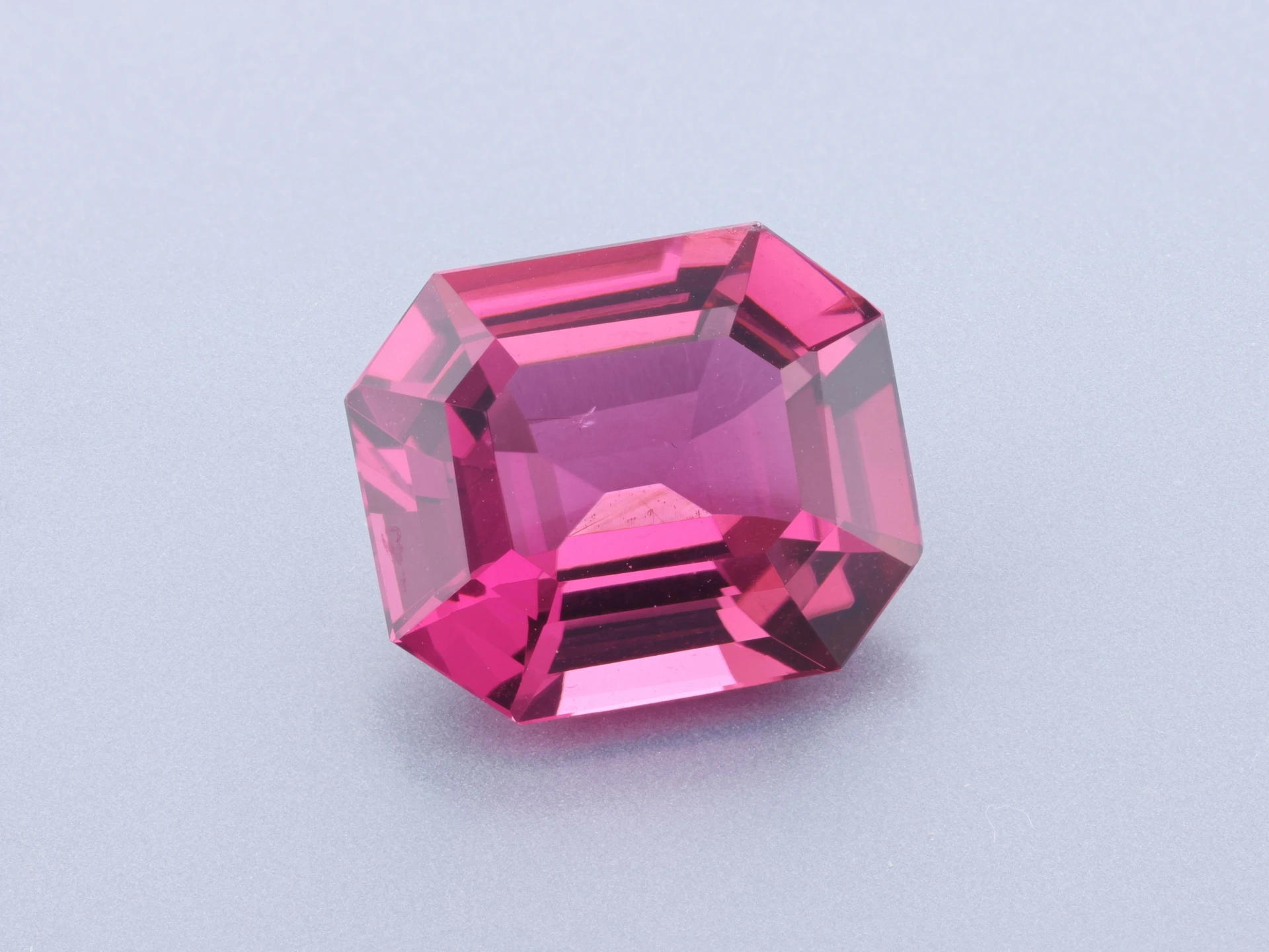 [UPOS1210X1] Pink Tourmaline 12x10mm Emerald Cut