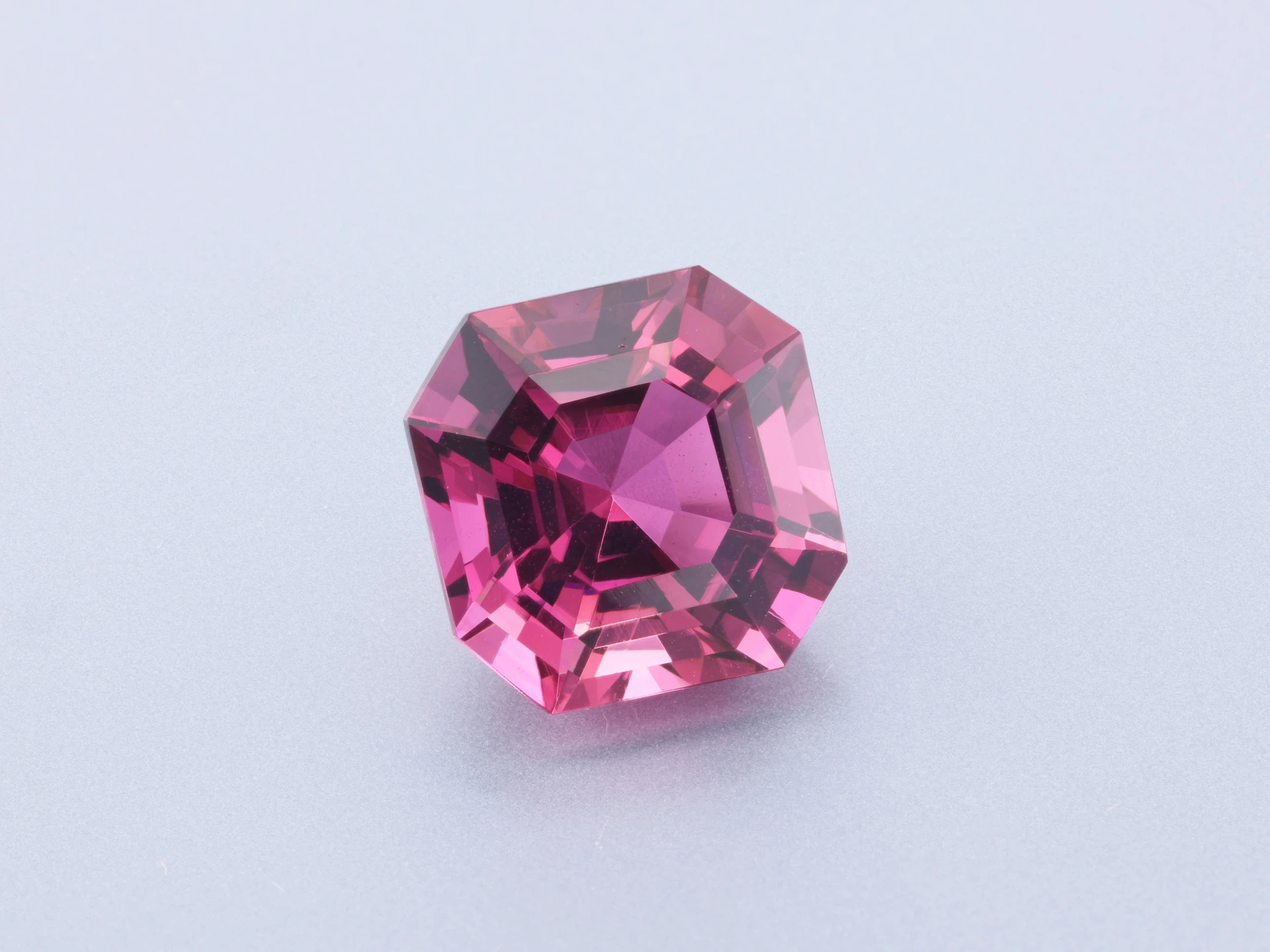 [UPOS1100X1] Pink Tourmaline 10.5mm Square Emerald Cut