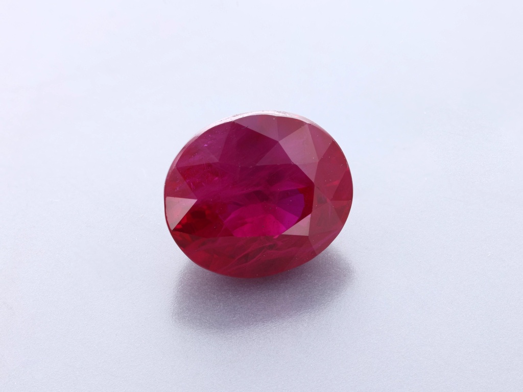 [RRVB0806X5] Burmese Ruby 7.50 x 6.47 x 4.61 mm Oval