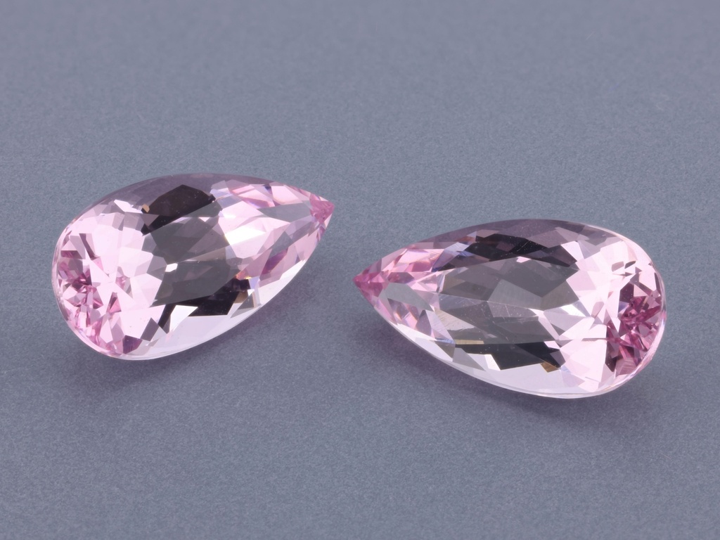 [LPPB0904X2] Spinel 9x4.8mm Pear Shape Pink - Pair